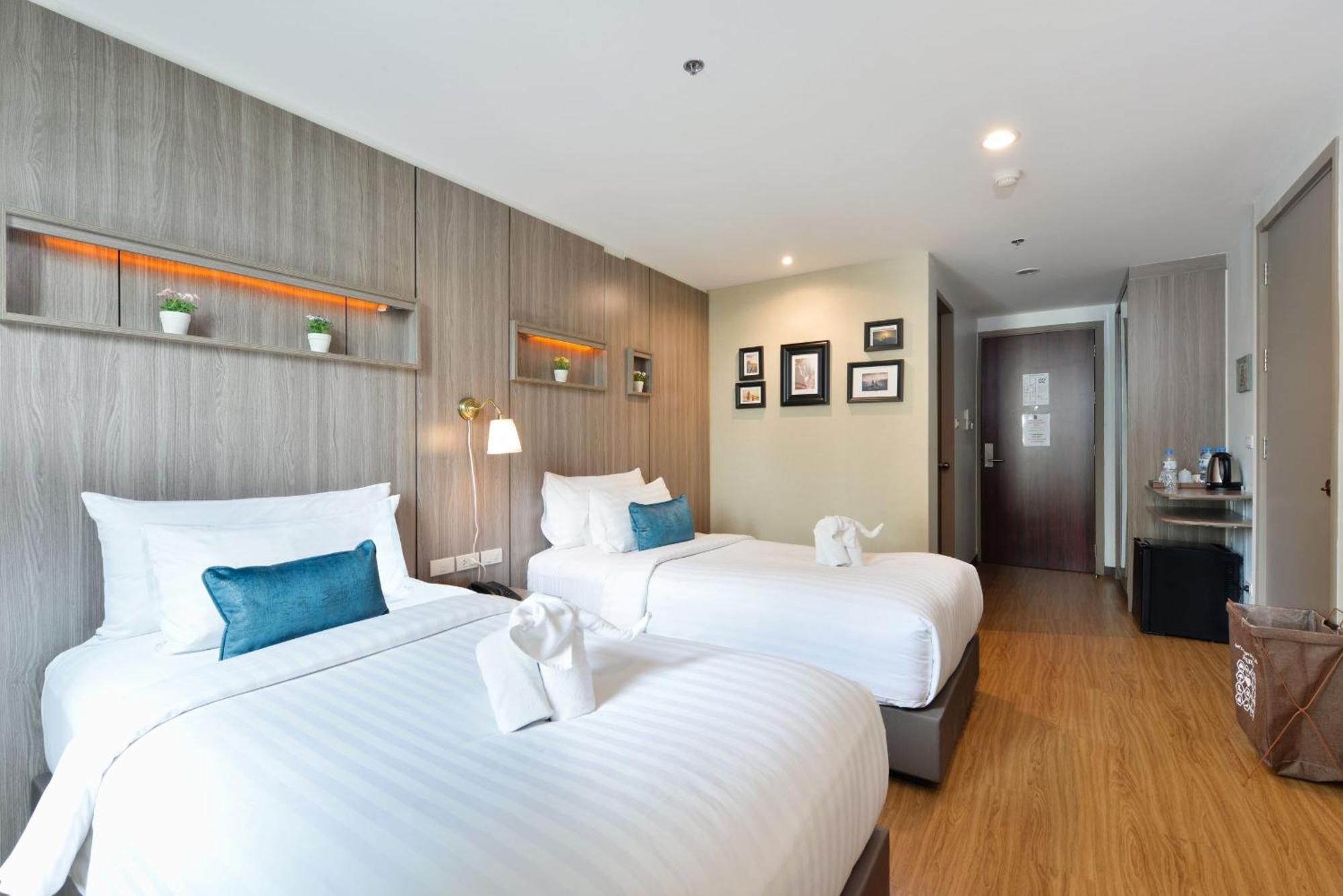 Bedever Boutique Bangkok Hotel - Bts Phra Khanong Banguecoque Exterior foto